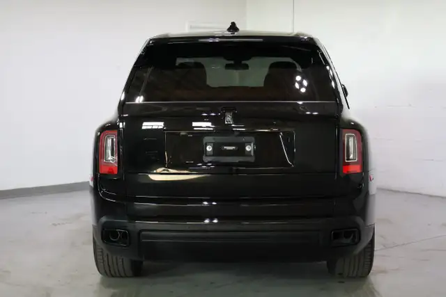 2024 Rolls-Royce Cullinan Black Badge - Starlight Headliner - Photo 5