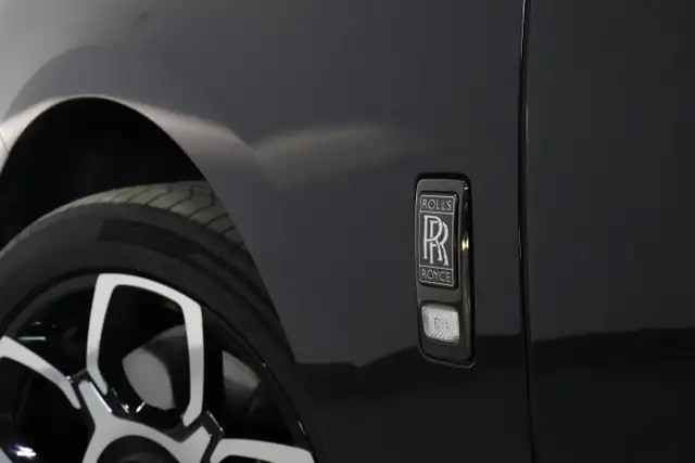 2024 Rolls-Royce Cullinan Black Badge - Starlight Headliner - Photo 14