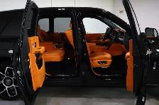 2024 Rolls-Royce Cullinan Black Badge - Starlight Headliner - Photo 25