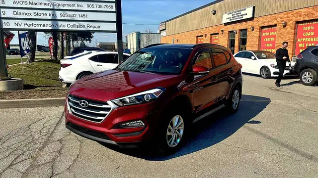 2018 Hyundai Tucson 2.0L LUXURY - AWD - PANO SUNROOF - NO ACCIDE