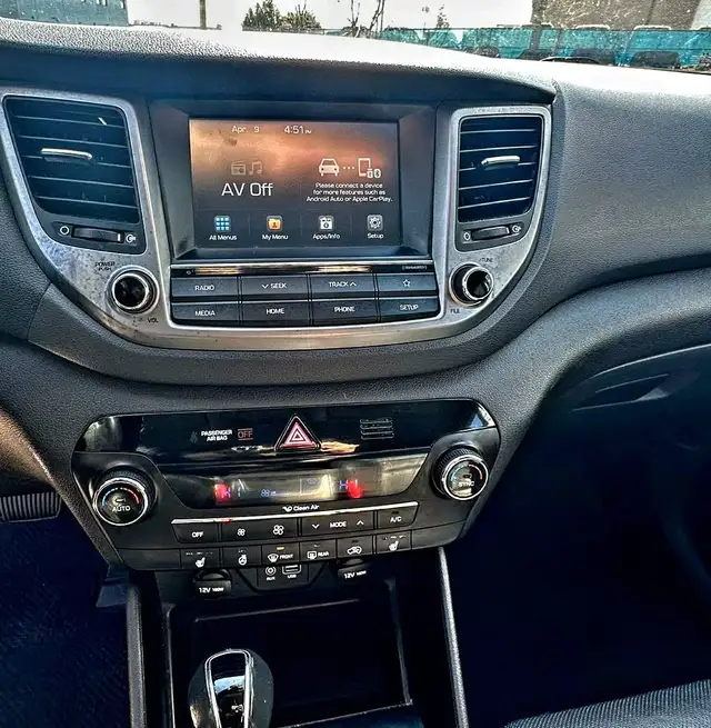 2018 Hyundai Tucson 2.0L LUXURY - AWD - PANO SUNROOF - NO ACCIDE - Photo 20