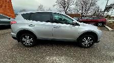 2016 Toyota RAV4 AWD 4dr LE - REAR CAMERA - HEATED SEATS - AC - - Photo 4