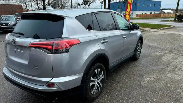 2016 Toyota RAV4 AWD 4dr LE - REAR CAMERA - HEATED SEATS - AC - - Photo 5
