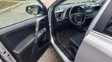 2016 Toyota RAV4 AWD 4dr LE - REAR CAMERA - HEATED SEATS - AC - - Photo 17