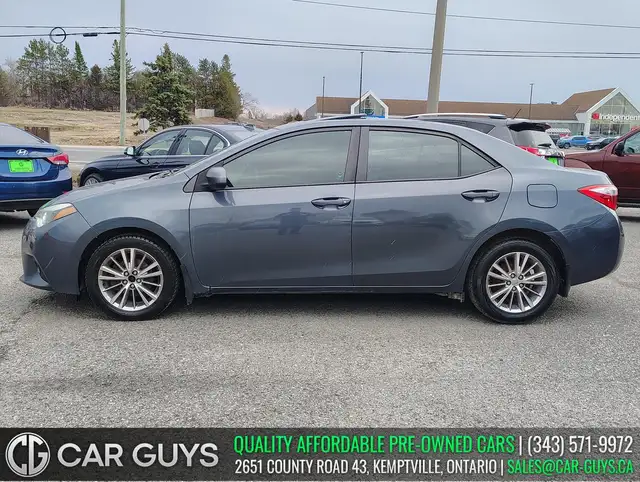 2014 Toyota Corolla - Photo 8