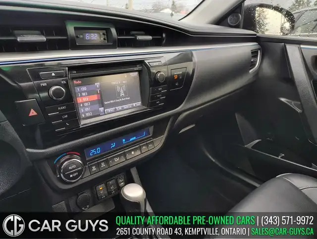 2014 Toyota Corolla - Photo 17