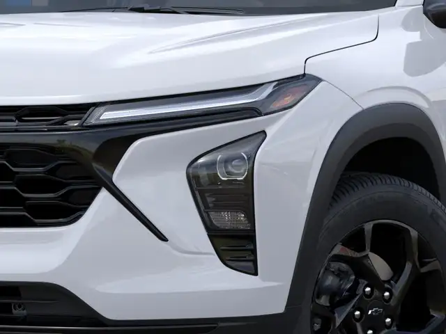 2026 Chevrolet Trax LT Heated Seats - Remote Start - Photo 9