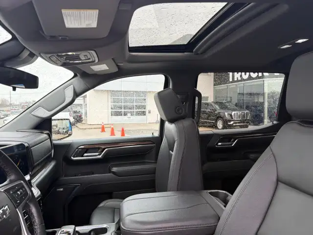 2024 Chevrolet Silverado 1500 LT Trail Boss LT Trailboss, 6.2... - Photo 3