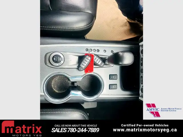 2020 Hyundai Santa Fe SEL - Photo 17