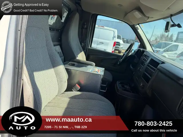 2014 GMC Savana RWD 2500 135' - Photo 15
