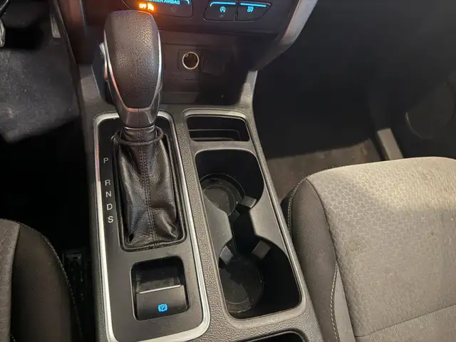 2018 Ford Escape SE, AWD, 20 DEALER SERVICE RECORDS. - Photo 13