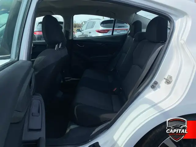 2019 Subaru Impreza Premium - Photo 12