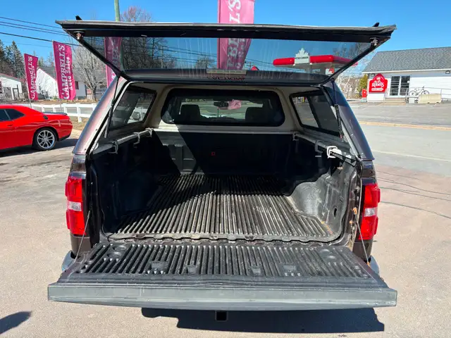 2016 GMC Sierra 1500 SLE Z71 Kodiak Edition! Truck Cap! Remot... - Photo 9