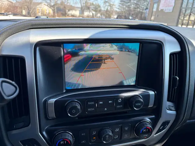 2016 GMC Sierra 1500 SLE Z71 Kodiak Edition! Truck Cap! Remot... - Photo 17