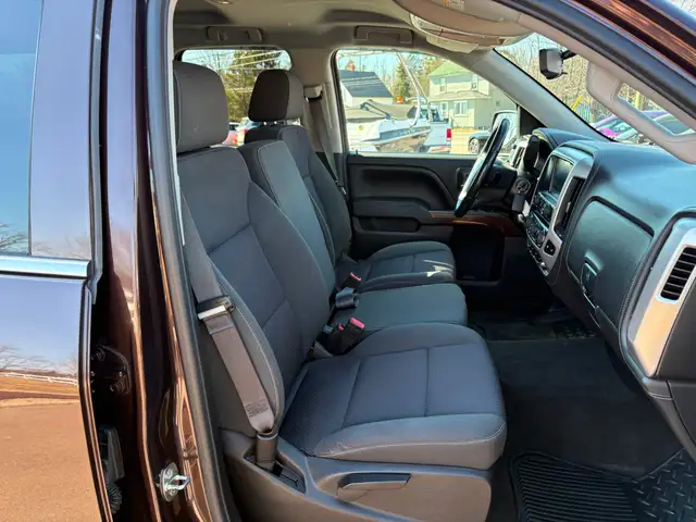 2016 GMC Sierra 1500 SLE Z71 Kodiak Edition! Truck Cap! Remot... - Photo 19