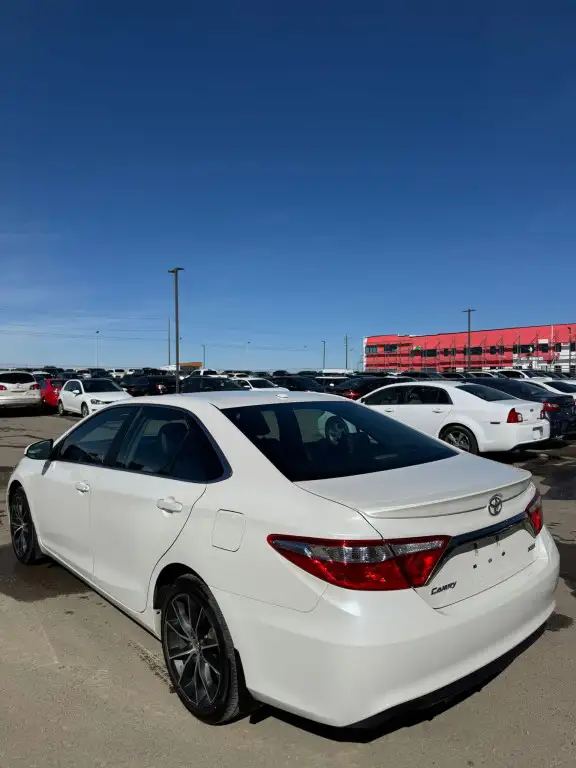 2015 Toyota Camry XSE : Very Well Serviced - Photo 6