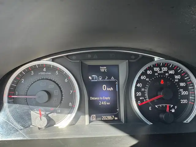 2015 Toyota Camry XSE : Very Well Serviced - Photo 13