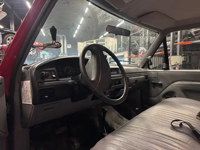 1996 Ford F-250 Series - Photo 4