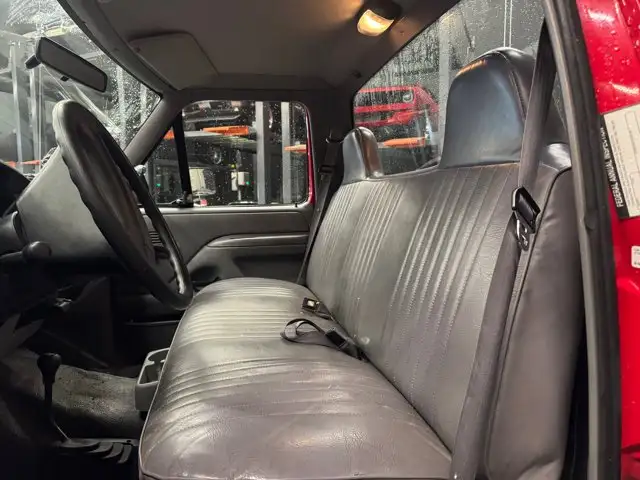 1996 Ford F-250 Series - Photo 5