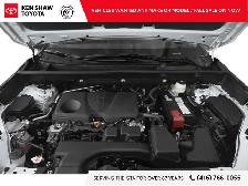 2023 Toyota RAV4 Limited NAVIGATION / LEATHER / SUNROOF - Photo 9