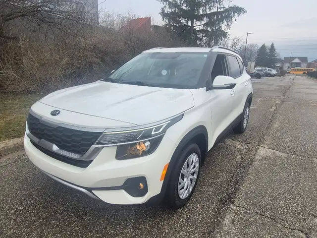 2021 Kia Seltos LX FWD - Photo 4