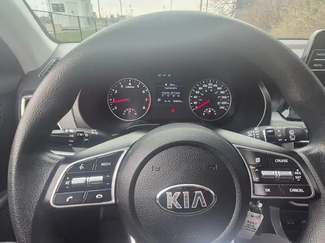 2021 Kia Seltos LX FWD - Photo 19