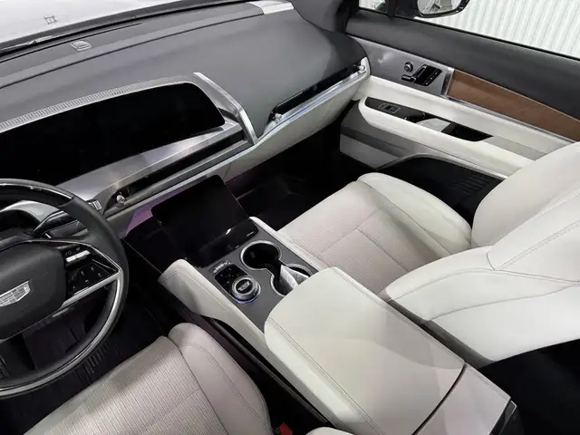 Cadillac VISTIQ Luxury 2026 à vendre - Photo 21