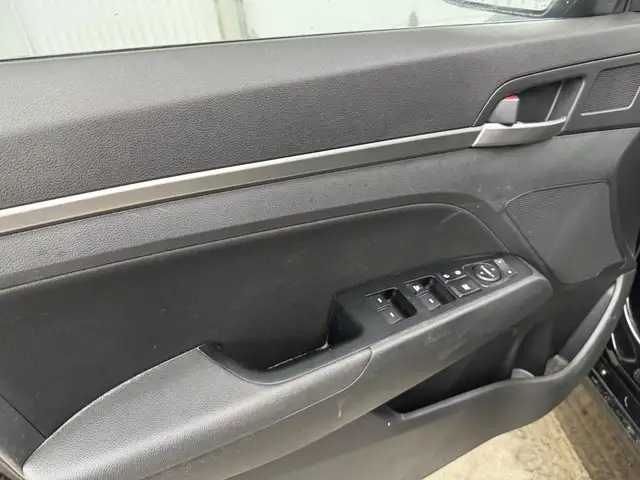 Hyundai Elantra Preferred A/c Caméra 2020 a vendre - Photo 15