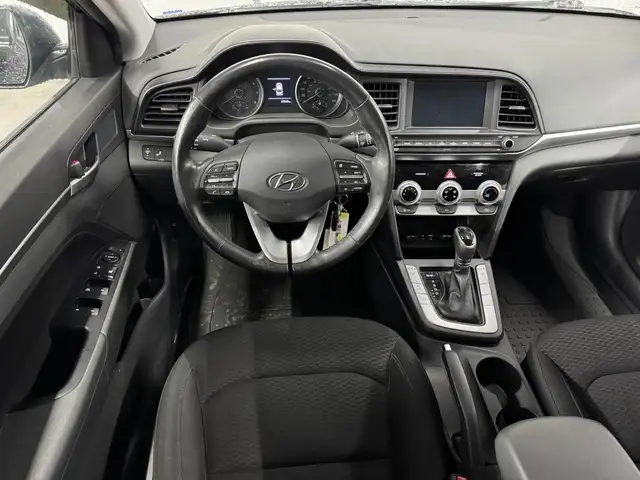 Hyundai Elantra Preferred A/c Caméra 2020 a vendre - Photo 19