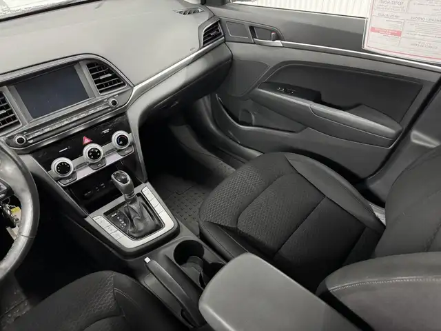 Hyundai Elantra Preferred A/c Caméra 2020 a vendre - Photo 20