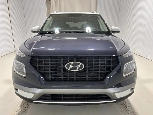 Hyundai Venue Preferred IVT avec couleur deux tons 2023 à vendre - Photo 3