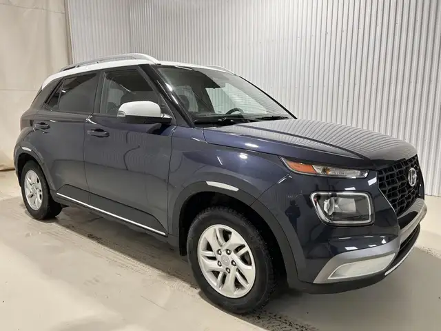 Hyundai Venue Preferred IVT avec couleur deux tons 2023 à vendre - Photo 5