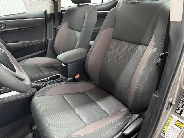 Toyota Corolla LE 2019 - Photo 11