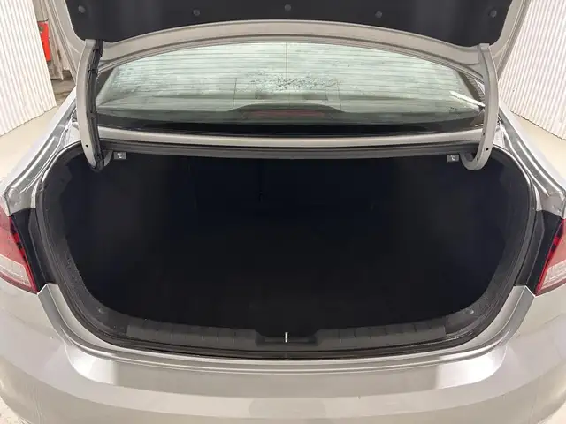 Hyundai Elantra Preferred IVT 2020 à vendre - Photo 16