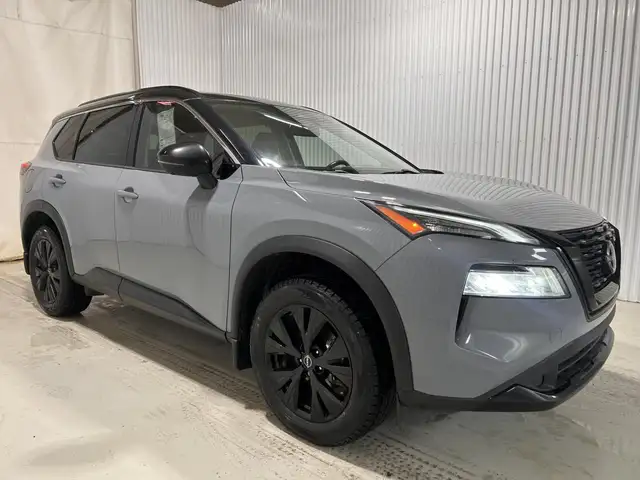 Nissan Rogue SV TI avec ensemble toit ouvrant 2023 à vendre - Photo 5