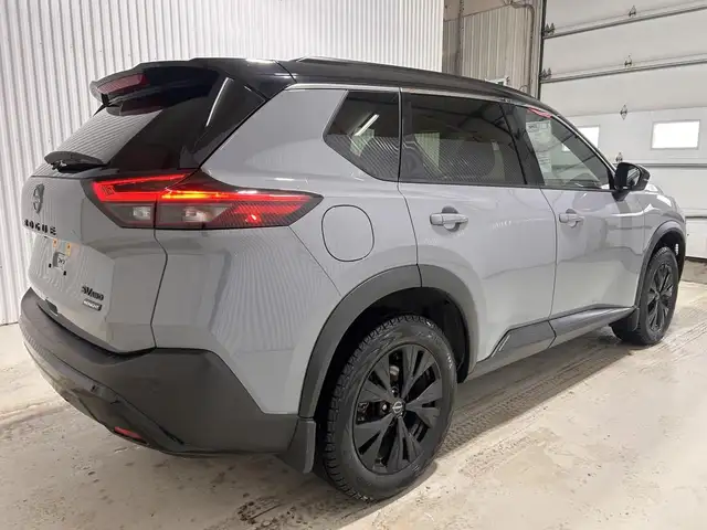 Nissan Rogue SV TI avec ensemble toit ouvrant 2023 à vendre - Photo 7
