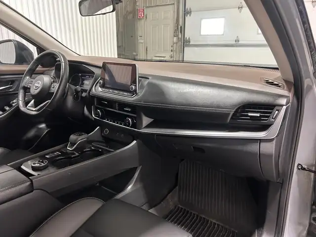 Nissan Rogue SV TI avec ensemble toit ouvrant 2023 à vendre - Photo 23