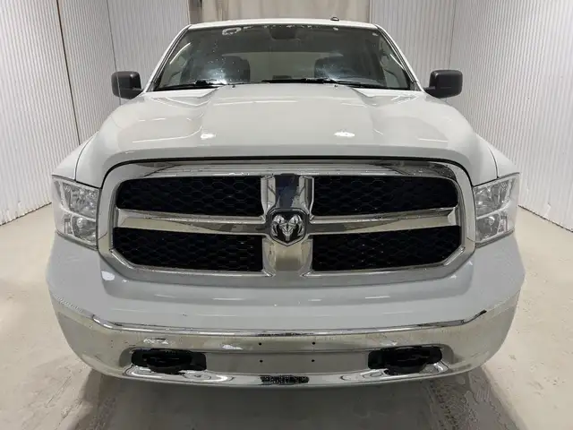 RAM 1500 Classic SLT cabine d'équipe 4x4 caisse de 5 pi 7 po 202 - Photo 3