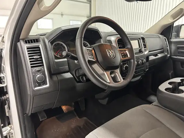 RAM 1500 Classic SLT cabine d'équipe 4x4 caisse de 5 pi 7 po 202 - Photo 14