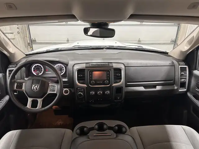 RAM 1500 Classic SLT cabine d'équipe 4x4 caisse de 5 pi 7 po 202 - Photo 15