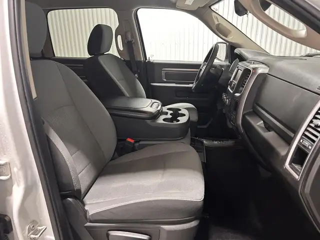 RAM 1500 Classic SLT cabine d'équipe 4x4 caisse de 5 pi 7 po 202 - Photo 18