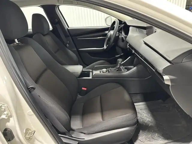 Mazda 3 GX TA BA 2022 à vendre - Photo 18