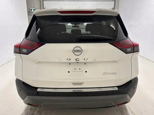 Nissan Rogue SV TI avec ensemble toit ouvrant 2023 à vendre - Photo 9