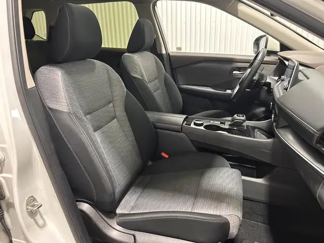 Nissan Rogue SV TI avec ensemble toit ouvrant 2023 à vendre - Photo 20