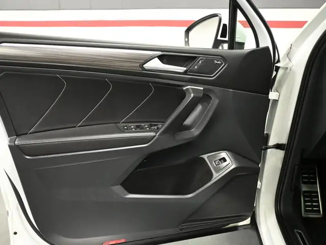 2024 Volkswagen Tiguan Highline R-Line No Accident Fender 360CAM - Photo 11
