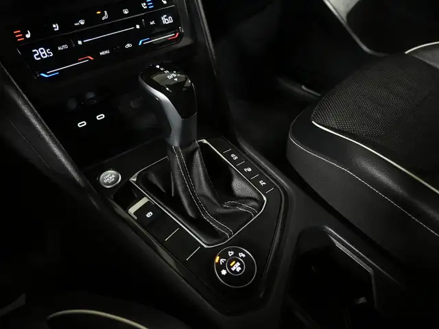 2024 Volkswagen Tiguan Highline R-Line No Accident Fender 360CAM - Photo 24