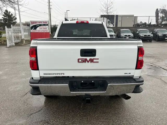 2018 GMC SIERRA 2500HD 4WD Crew Cab 153.7 SLE - Photo 5