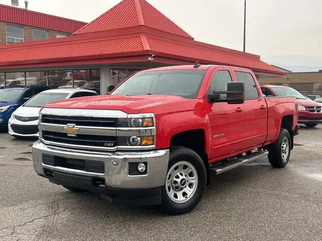 2018 Chevrolet SILVERADO 2500HD 4WD Crew Cab LT Z71 SHORT BOX 6.