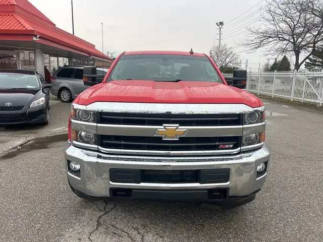 2018 Chevrolet SILVERADO 2500HD 4WD Crew Cab LT Z71 SHORT BOX 6. - Photo 2