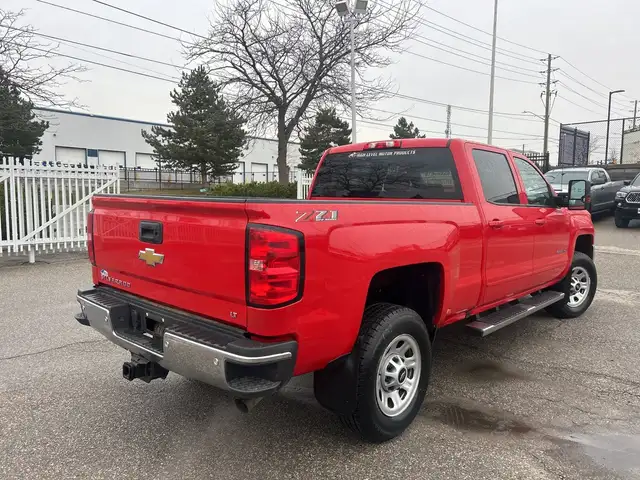 2018 Chevrolet SILVERADO 2500HD 4WD Crew Cab LT Z71 SHORT BOX 6. - Photo 5